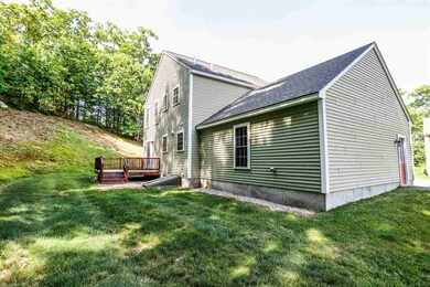 54 Jenna Way, Manchester, NH 03104 - photo 4