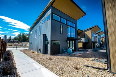 138 Jasper Loop
