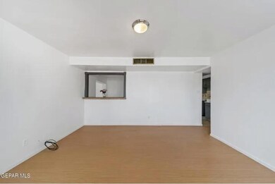 7632 Franklin Dr unit A, El Paso, TX 79915 - photo 7