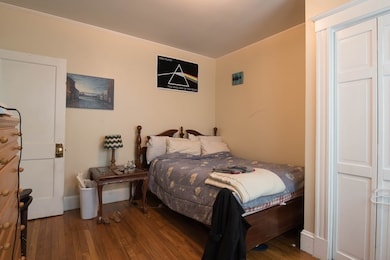 70-72 S Crescent Circuit unit 1, Boston, MA 02135 - photo 6