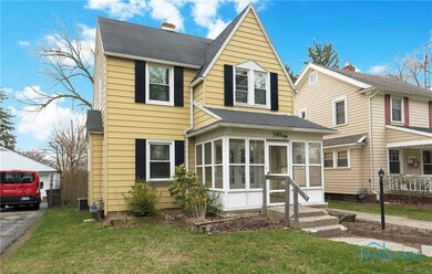 2405 Eastbrook Dr, Toledo, OH 43613 - photo 2