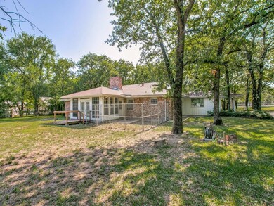 1030 Reese Ln, Azle, TX 76020 - photo 6