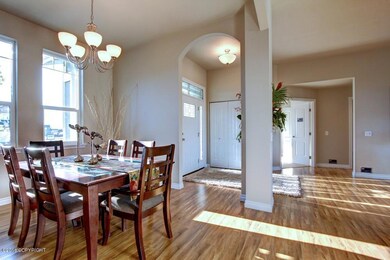 Formal Dining room ( photo similar)