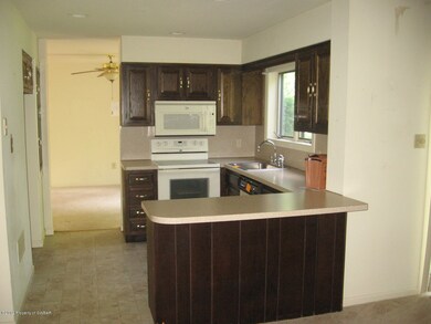 69 Pamela Dr unit D, Drums, PA 18222 - photo 3