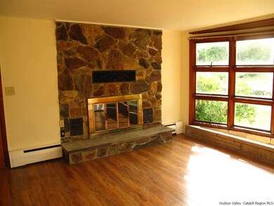 270 Perkinsville Rd, Highland, NY 12528 - photo 5