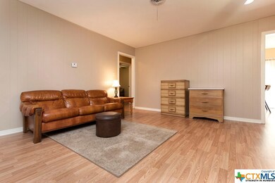 1004 Phil Ave, Copperas Cove, TX 76522 - photo 2