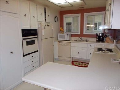 828 Via Alhambra unit P, Laguna Woods, CA 92637 - photo 6