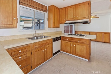 8237 Inverness Green, Buena Park, CA 90621 - photo 5