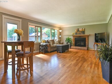 Living Room/Dining Room
