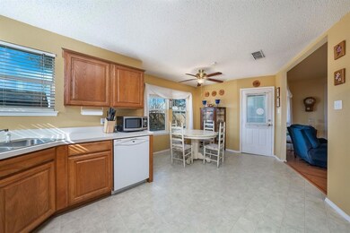 226 Odell St, Cleburne, TX 76033 - photo 7