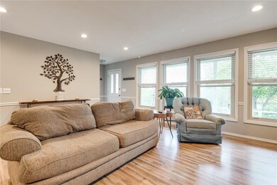 6 Wembly Cir, Bella Vista, AR 72715 - photo 4