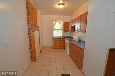2115 N Fulton Ave, Baltimore, MD 21217 - photo 7