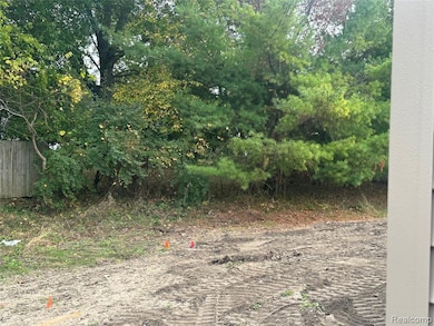 819 Chelsea Ridge Ct unit 7, Howell, MI 48843 - photo 3