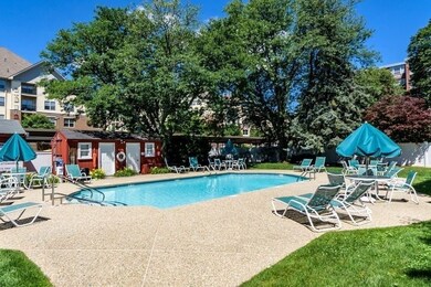 130 Boylston St unit 2, Chestnut Hill, MA 02467 - photo 4