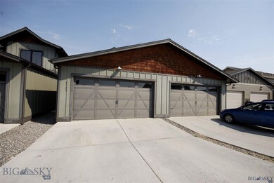 detached double garage