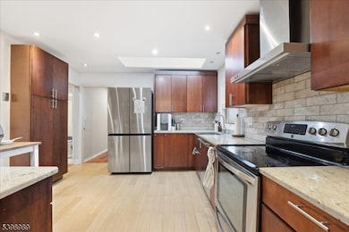 65 Aspen Dr, Basking Ridge, NJ 07920 - photo 2