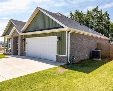 951 E Buchanan St, Prairie Grove, AR 72753 - photo 5