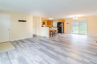 10 Cedar St, Hooksett, NH 03106 - photo 6