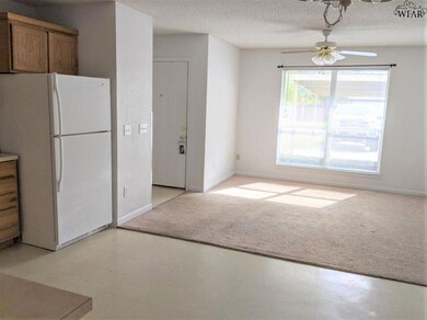 3004 Grace St unit 1, Wichita Falls, TX 76302 - photo 2