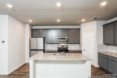 10549 Bricewood Park, San Antonio, TX 78254 - photo 4