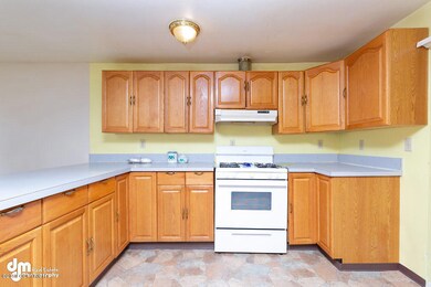 Kitchen_13-SMALL