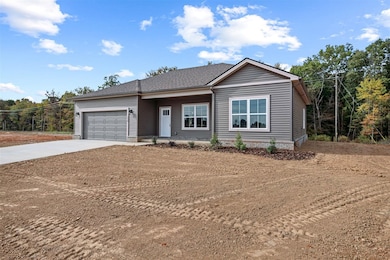 116 Trevino Ct, Glasgow, KY 42141 - photo 2