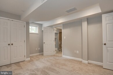 8914 Walden Rd, Silver Spring, MD 20901 - photo 5