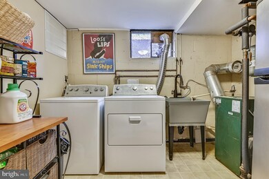 729 Hickory Lot Rd, Towson, MD 21286 - photo 5