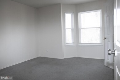 4490 Lord Loudoun Ct, Upper Marlboro, MD 20772 - photo 7