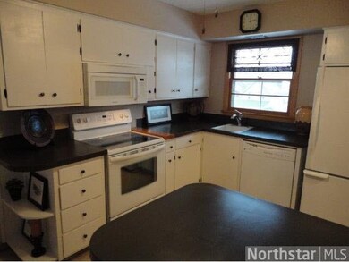 458 16th St, Red Wing, MN 55066 - photo 6