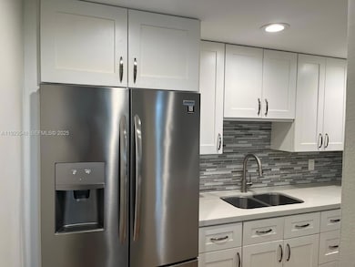 9421 Evergreen Place unit 107, Davie, FL 33324 - photo 4