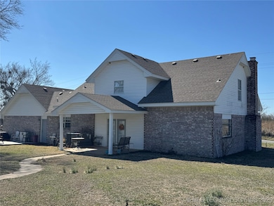 2702 N Hickory St, McAlester, OK 74501 - photo 4