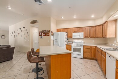Tucson (26)