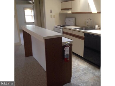 24 Taylor Ave unit 24B, Doylestown, PA 18901 - photo 2