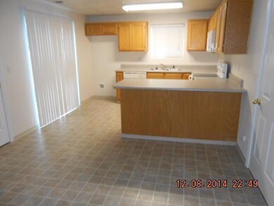 7905 Cody Cir, White City, OR 97503 - photo 2