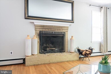 8904 Spring Ave, Lanham, MD 20706 - photo 3