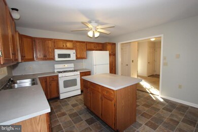 87 Apricot Ave, Leola, PA 17540 - photo 6