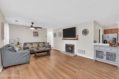 82 Frontier Way, Tinton Falls, NJ 07753 - photo 5