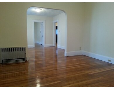 492 Riverside Ave unit 1, Medford, MA 02155 - photo 3