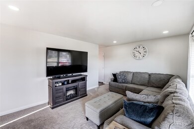 3977 Sparkhill Dr
