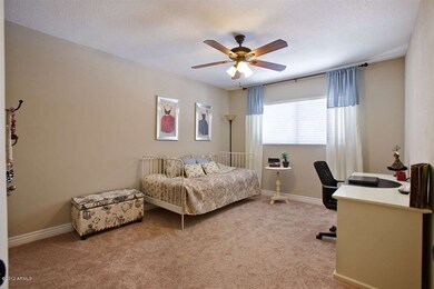 Bed2