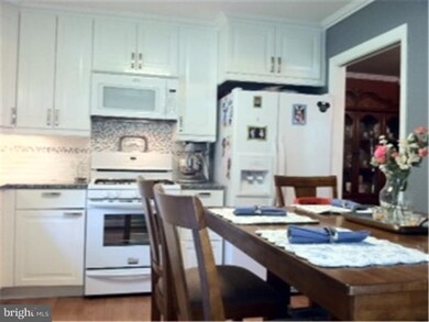 838 Fernhill Rd, Glenside, PA 19038 - photo 4