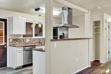 10_Kitchen