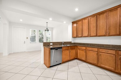 650 Pacific Grove Dr unit 5, West Palm Beach, FL 33401 - photo 6