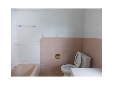 Full Bath.