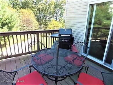 110 Samantha Ln, Hazleton, PA 18202 - photo 6