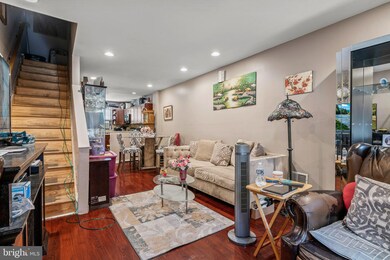 2320 Wilder St, Philadelphia, PA 19146 - photo 3