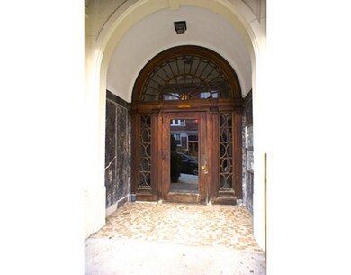 21 Park Vale Ave unit 9, Allston, MA 02134 - photo 2