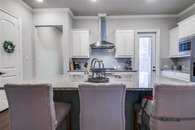 8329 Cotton Belt Ln, North Richland Hills, TX 76182 - photo 7