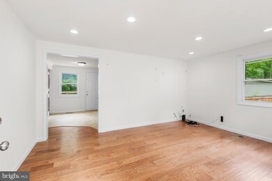 10704 Elk Dr, Fredericksburg, VA 22407 - photo 6